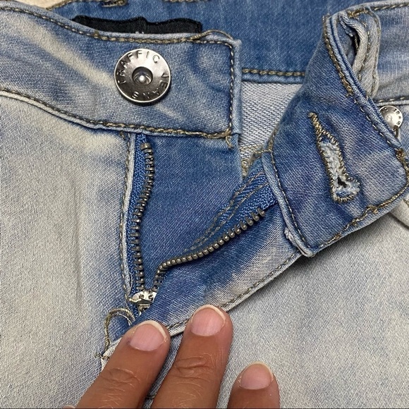 Traffic Jeans Wear Patch work Jeans Size 5 - Picture 5 of 10